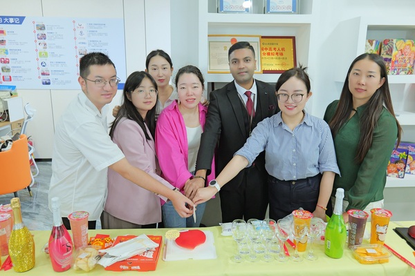 8月11日昆明少儿 (1).jpg