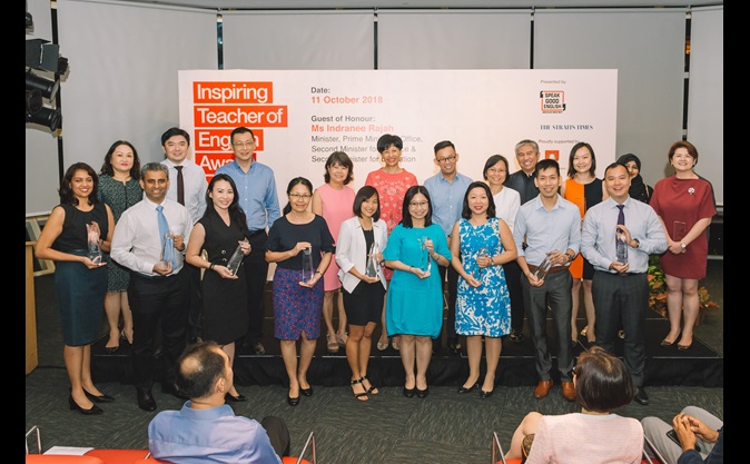 Group Photo of Winners with GOH.jpg