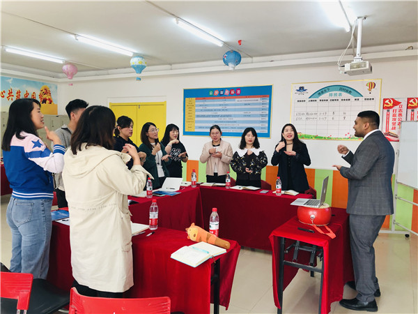 tesol郑州少儿4 (13).jpg