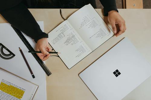 surface-CIrJuUI75hg-unsplash.jpg